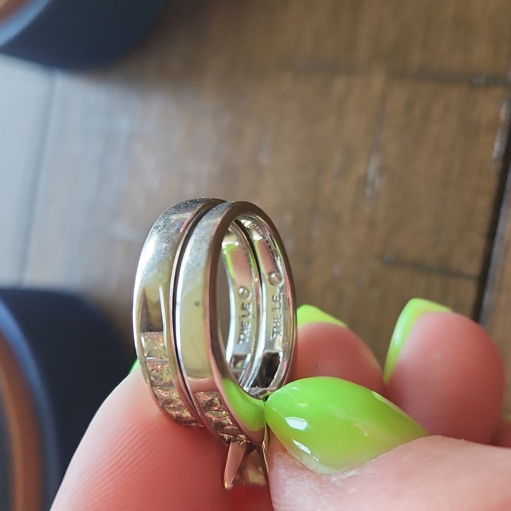 Kay Jewelers Leo Princess 14 Karat White Gold Diamond Wedding Ring And Band - Picture 7 of 10